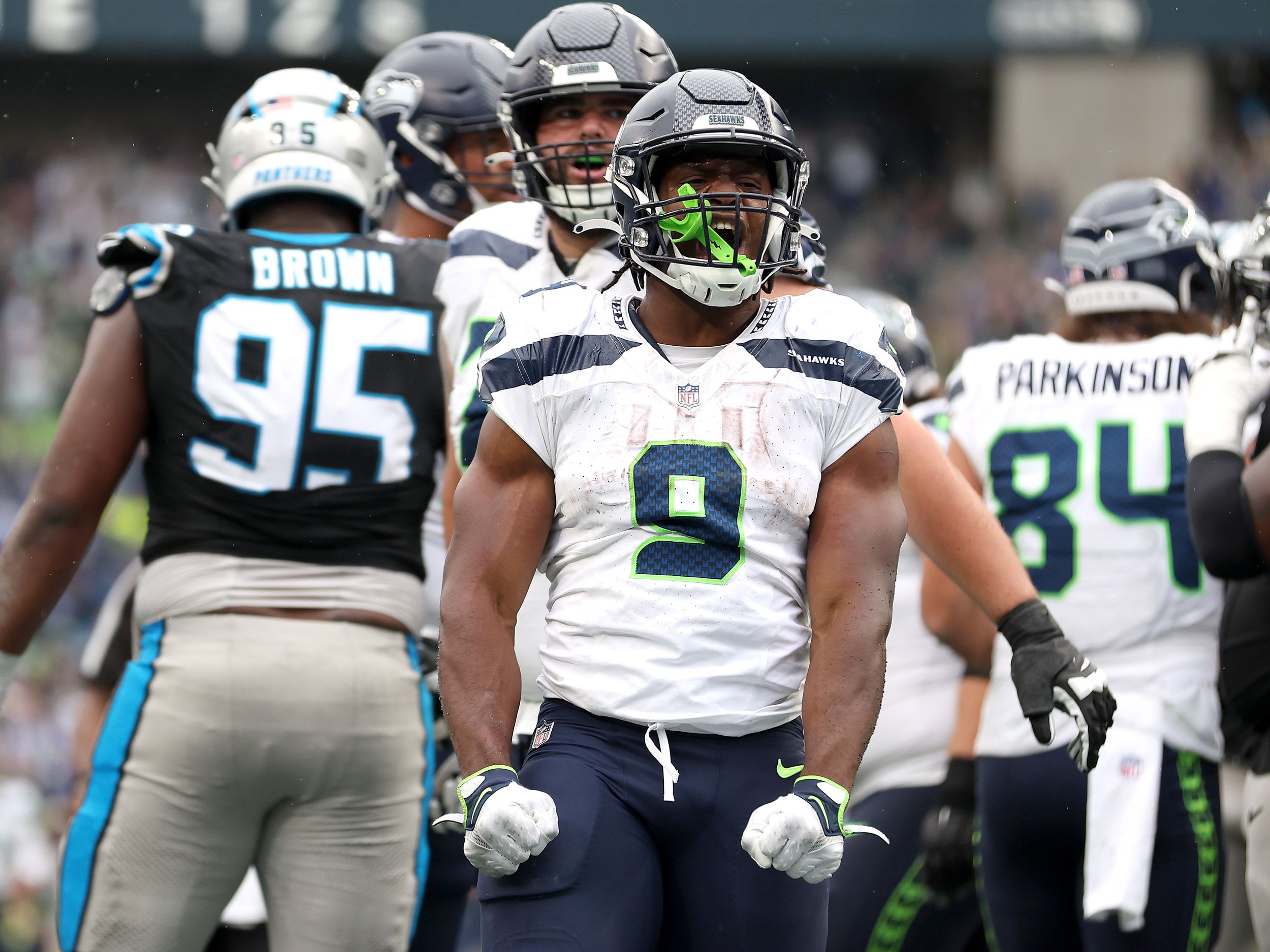 Seahawks Tyler Lockett got Jake Bobo's ball from 1st NFL TD