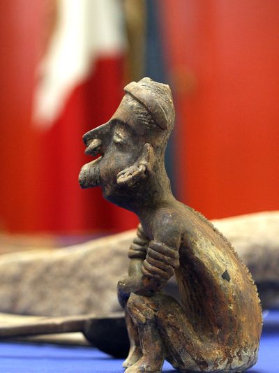 A clay statue was among thousands of seized artifacts returned to Mexico on Thursday. (Associated Press)