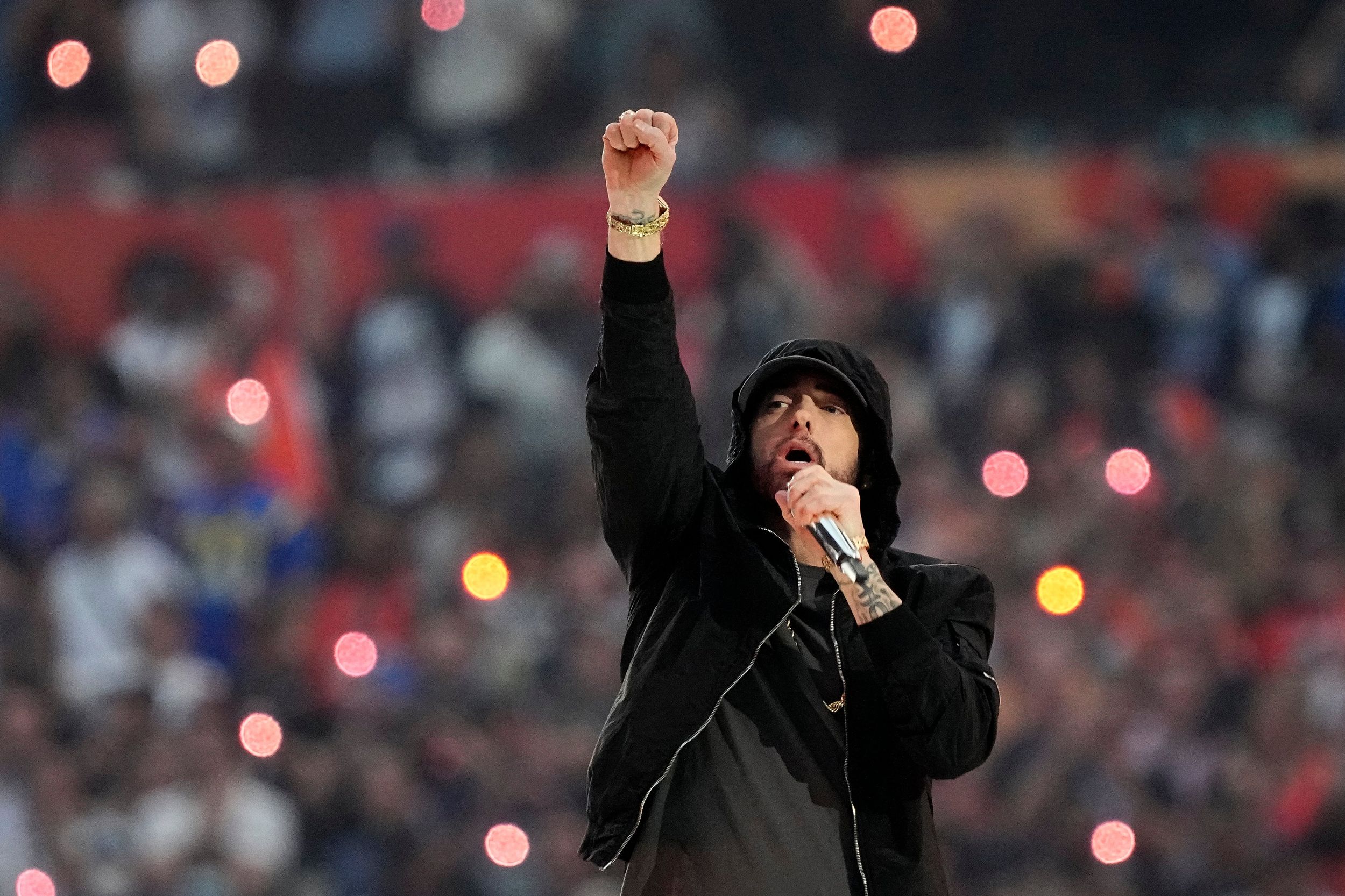 Pepsi Super Bowl Halftime Show review: Dre, Snoop and friends deliver epic  performances