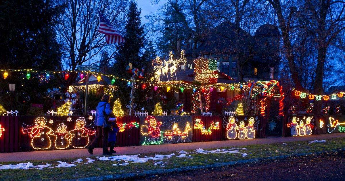 Find your way to these favorite seasonal displays The SpokesmanReview