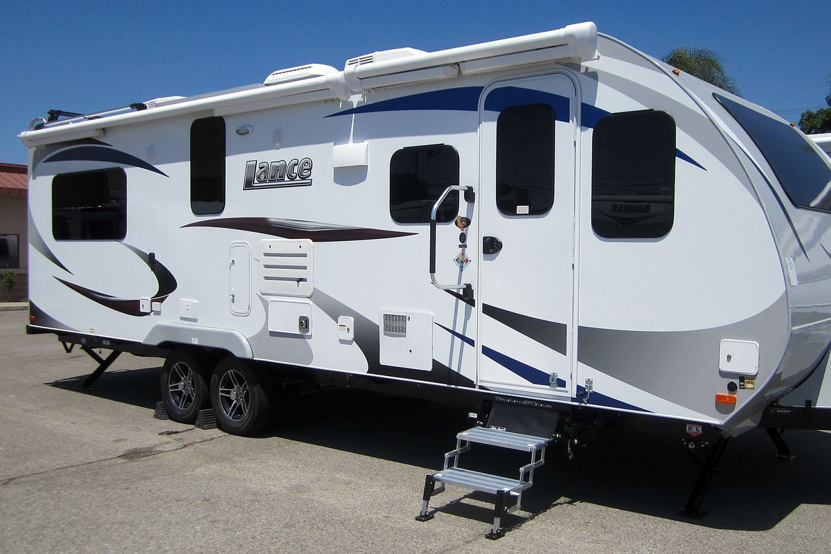 Lance trailers come in a variety of sizes, from 15 to 25 feet. (Courtesy Lance)