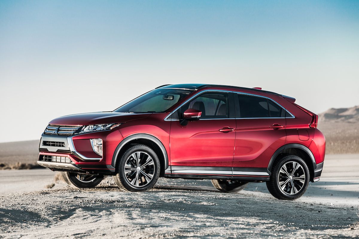 The 2019 Eclipse Cross is a small CUV that slips into the Mitsubishi lineup below the Outlander and above the subcompact Outlander Sport. (Mitsubishi)