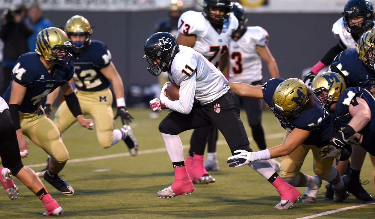 Lewis and Clark defeats Mead 2114 Oct. 30, 2015 The SpokesmanReview