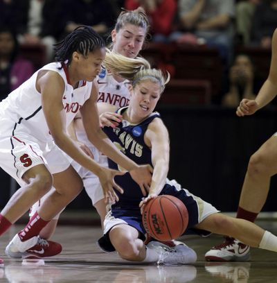 Nnemkadi Ogwumike, right, scored 22 points in leading Stanford to first-round victory over UC Davis. (Associated Press)