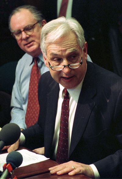 This Dec. 28, 1989, file photo shows Seattle Mayor Paul Schell at a news conference in Seattle. Former Mayor Schell, who led the city during the World Trade Organization protests in 1999, died Sunday. (Associated Press)