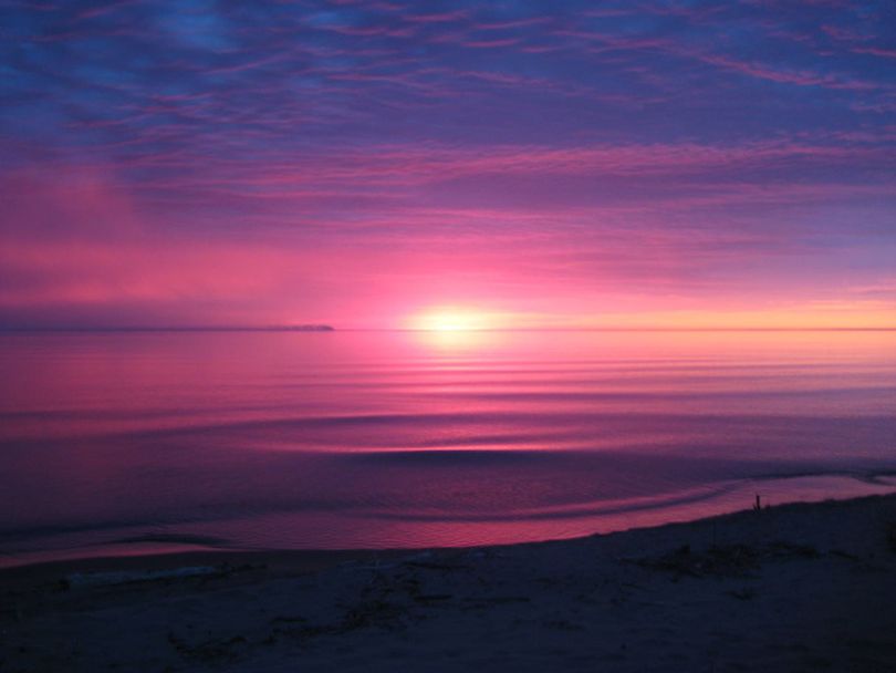 Sunrise over Lake Superior from Duluth, Minn. (Scott Wolff)