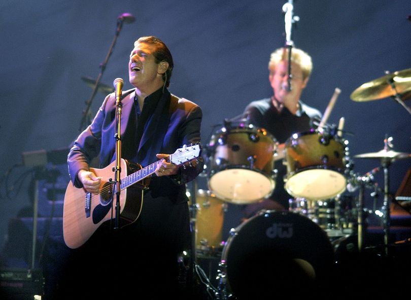 Glenn Frey and Don Henley of the Eagles belt out 