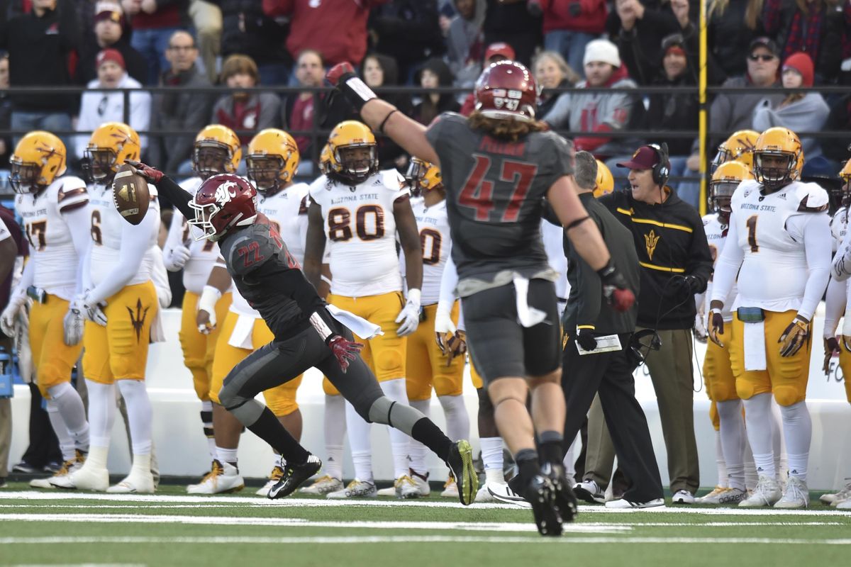 WSU’s secondary has thrived in 2015 with Darrien Molton (22) manning one of the cornerback positions. (Tyler Tjomsland / The Spokesman-Review)