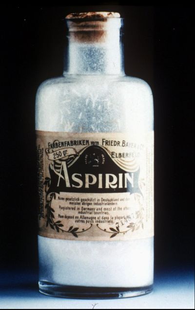 Aspirin (Ho Ho / Associated Press)
