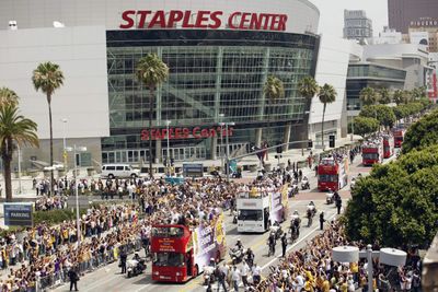 Fans lined the streets to celebrate the Lakers’ NBA championship.  (Associated Press / The Spokesman-Review)