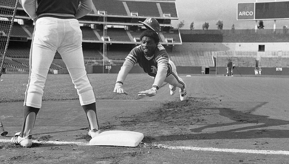 Lot Detail - 1982 RICKEY HENDERSON SIGNED OAKLAND A'S GAME-ISSUED