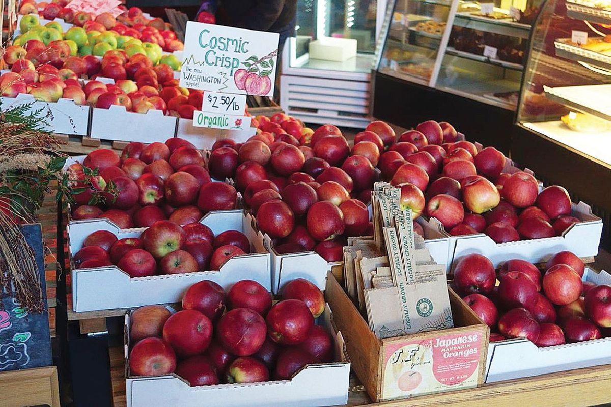Cosmic Crisp apples are displayed for sale at Johnson Orchards on Oct. 19 in Yakima. (Donald W. Meyers/Yakima Herald-Republic)