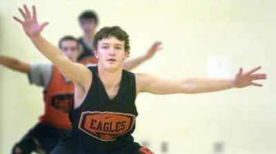 
James Cahalan of West Valley works on drills with his teammates at the school gym Thursday. 
 (CHRISTOPHER ANDERSON / The Spokesman-Review)
