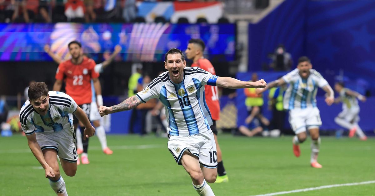 Lionel Messi carries Argentina past Egypt in wild finish: 'You look at his eyes and he switches'