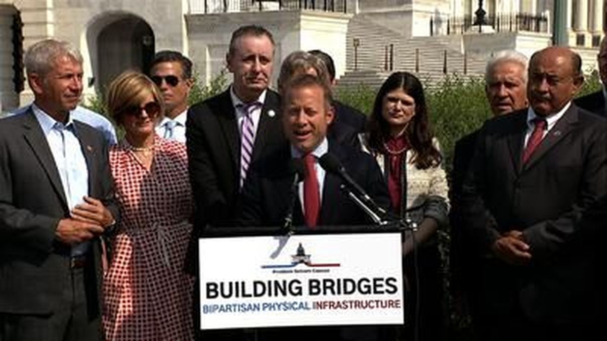 A bipartisan goup of House lawmakers, dubbed the "Problem Solvers Caucus", voiced optimism the Biden administration's $1 trillion infrastructure package will soon become law. 