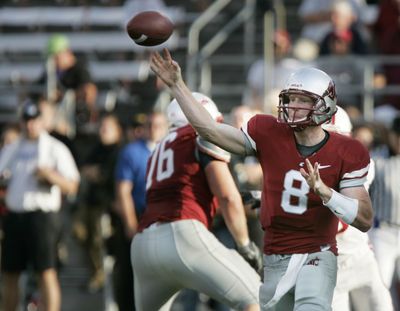 Sophomore Marshall Lobbestael will start at quarterback for WSU on Saturday.  (Associated Press / The Spokesman-Review)