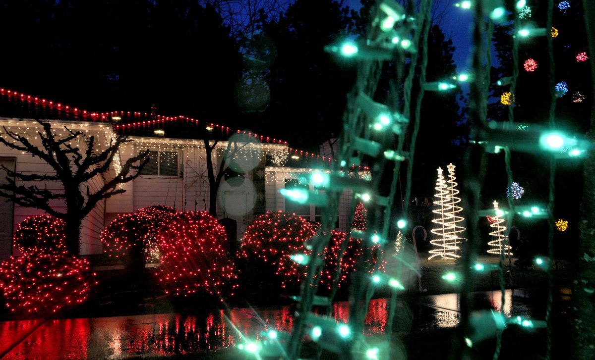 Holiday lights at 415 Glenwood Drive in Post Falls have become a tradition.  (Kathy Plonka / The Spokesman-Review)