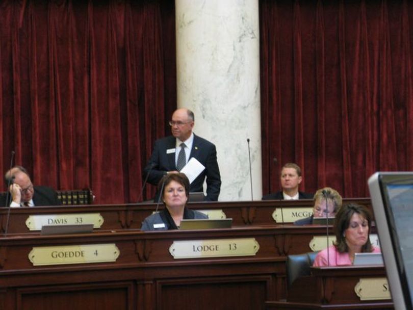 Sen. Chuck Winder, R-Meridian, tells the Senate the education reform debate has 
