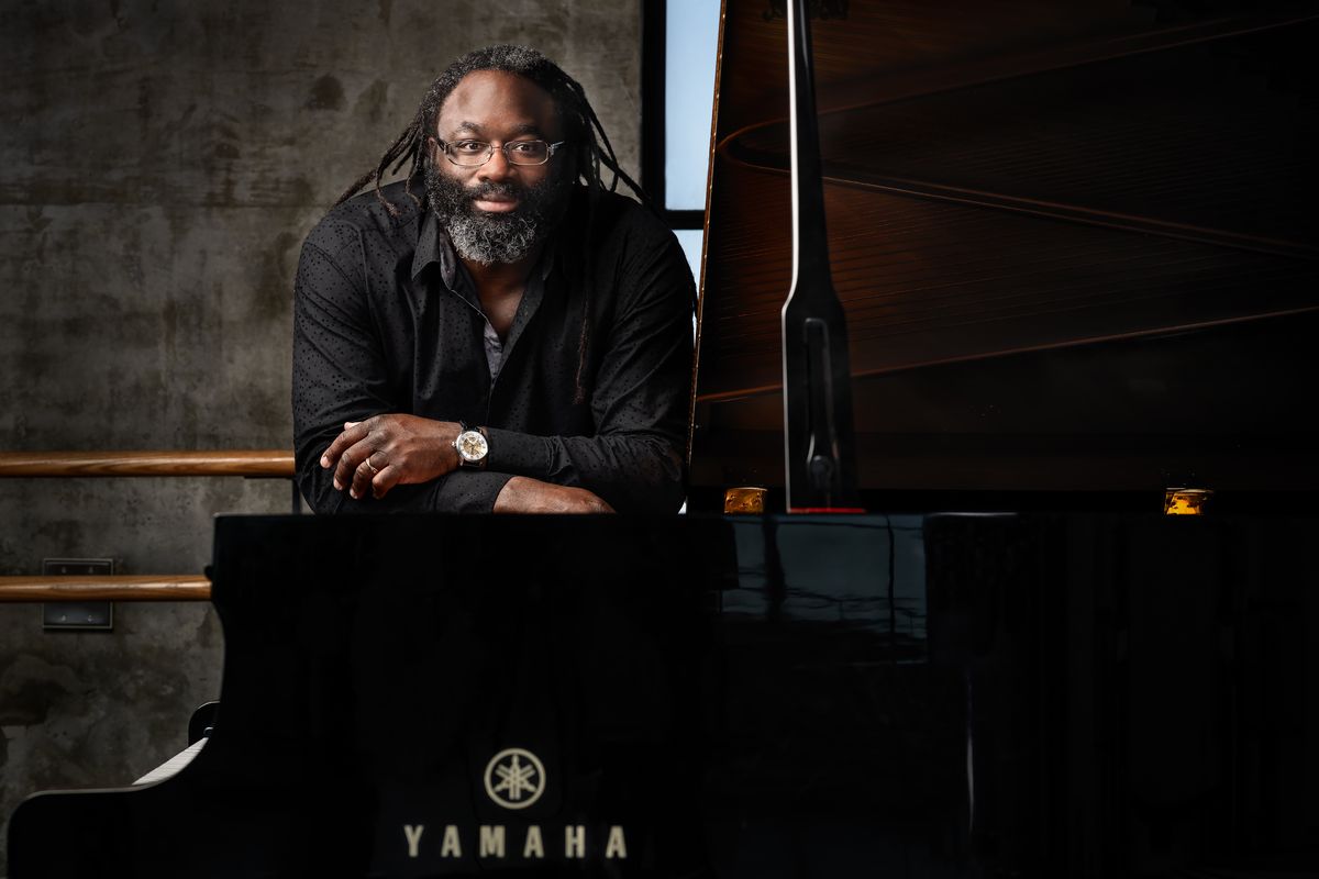 Grammy Award-winning pianist Awadagin Pratt will headline Northwest BachFest on Saturday and Sunday.  (Courtesy of Rob Davidson)