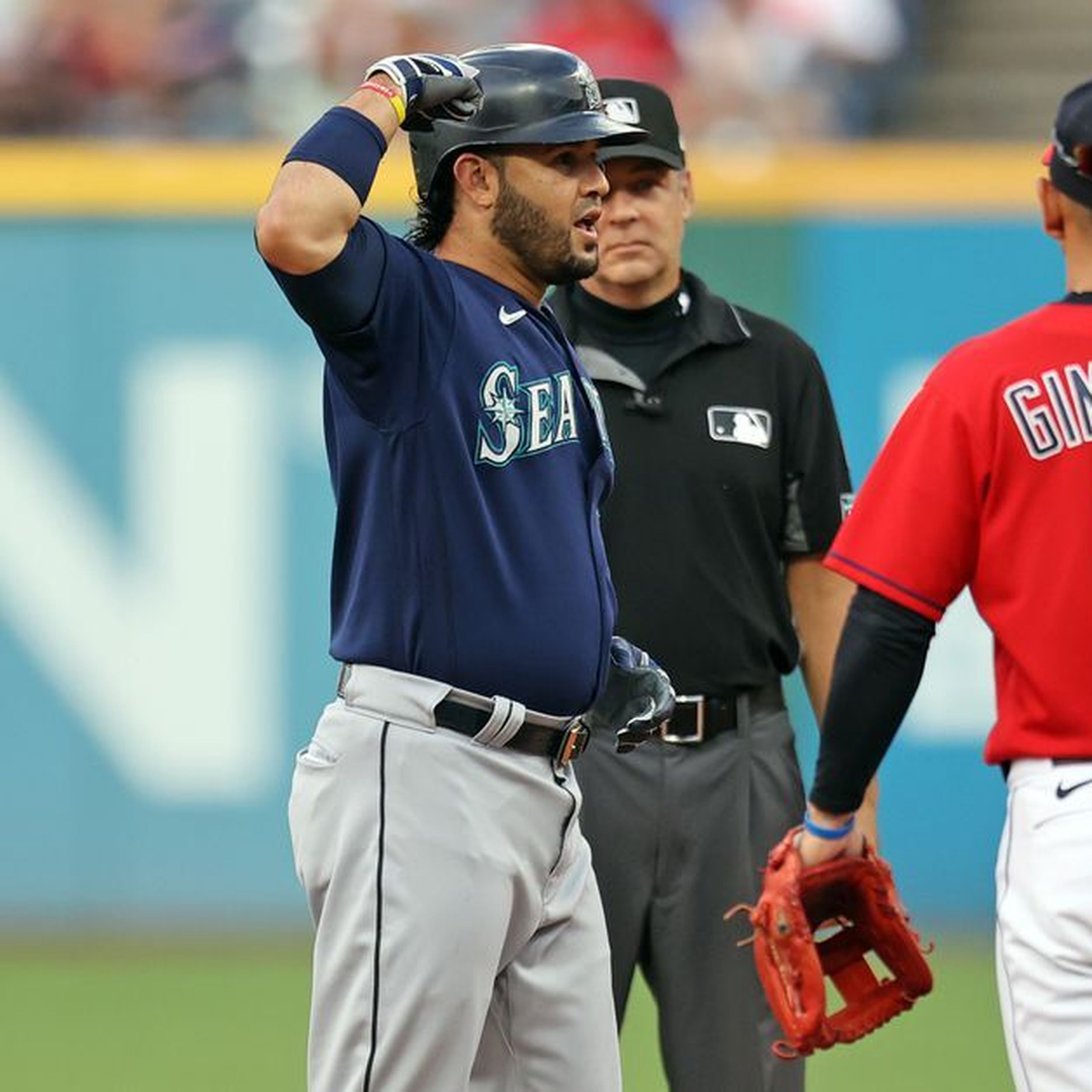 Where the Mariners stand as they eye first playoff berth since 2001, Mariners