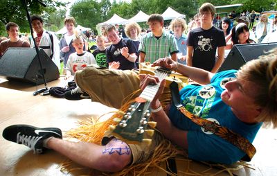 Mike Allen and the All-Stars, with guitarist Saegen Neiman, won the People’s Choice award at BOBfest 2007.  (File / The Spokesman-Review)