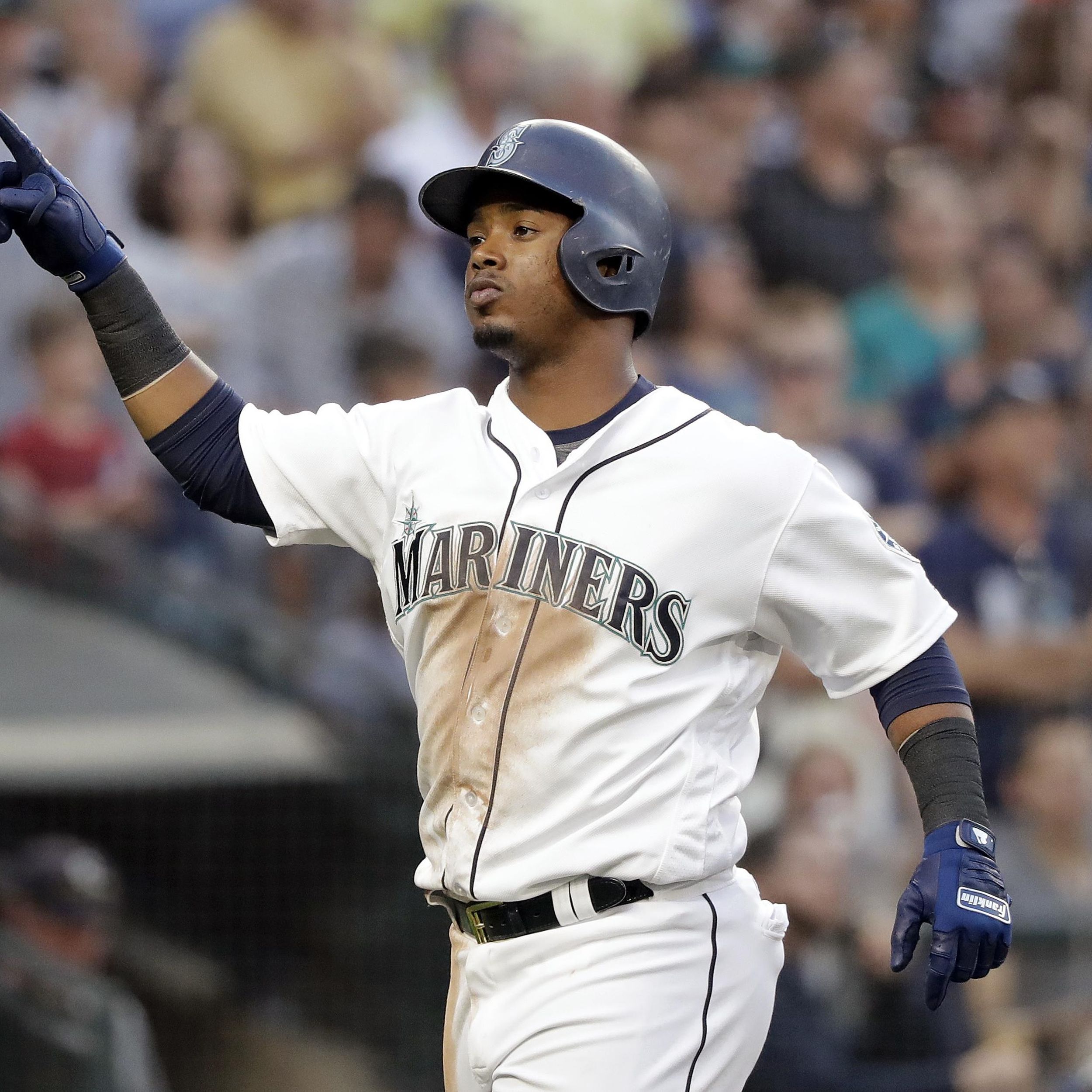 UPDATED: Mariners reportedly to trade Jean Segura etc. to the Phillies for  J.P. Crawford, Carlos Santana, etc. - Lookout Landing