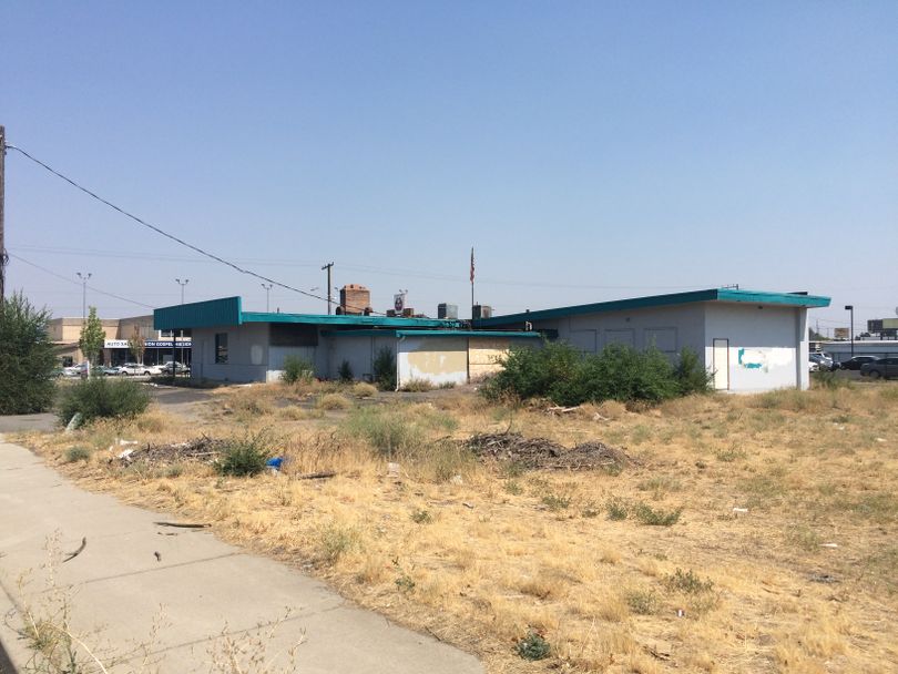 This vacant commercial lot - former home of The Edge Restaurant and Lounge - sits off Sprague Avenue and Coleman Road in Spokane Valley.  (Pia Hallenberg)