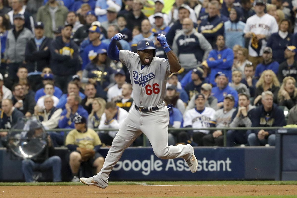 Dodgers beat Brewers in Game 7, face Red Sox in World Series