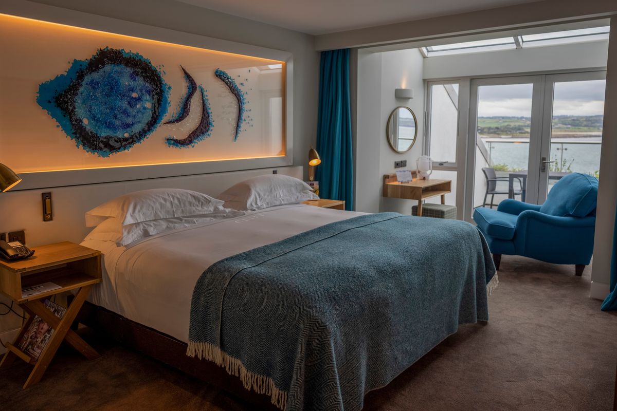 A sea view room at the Cliff House Hotel in the small fishing village of Ardmore, Ireland, Sept. 5, 2024. Flanked by the Knockmealdown Mountains to the north and blown by fresh ocean breezes, the Blackwater Valley is rich in history, culture and natural beauty. (New York Times)