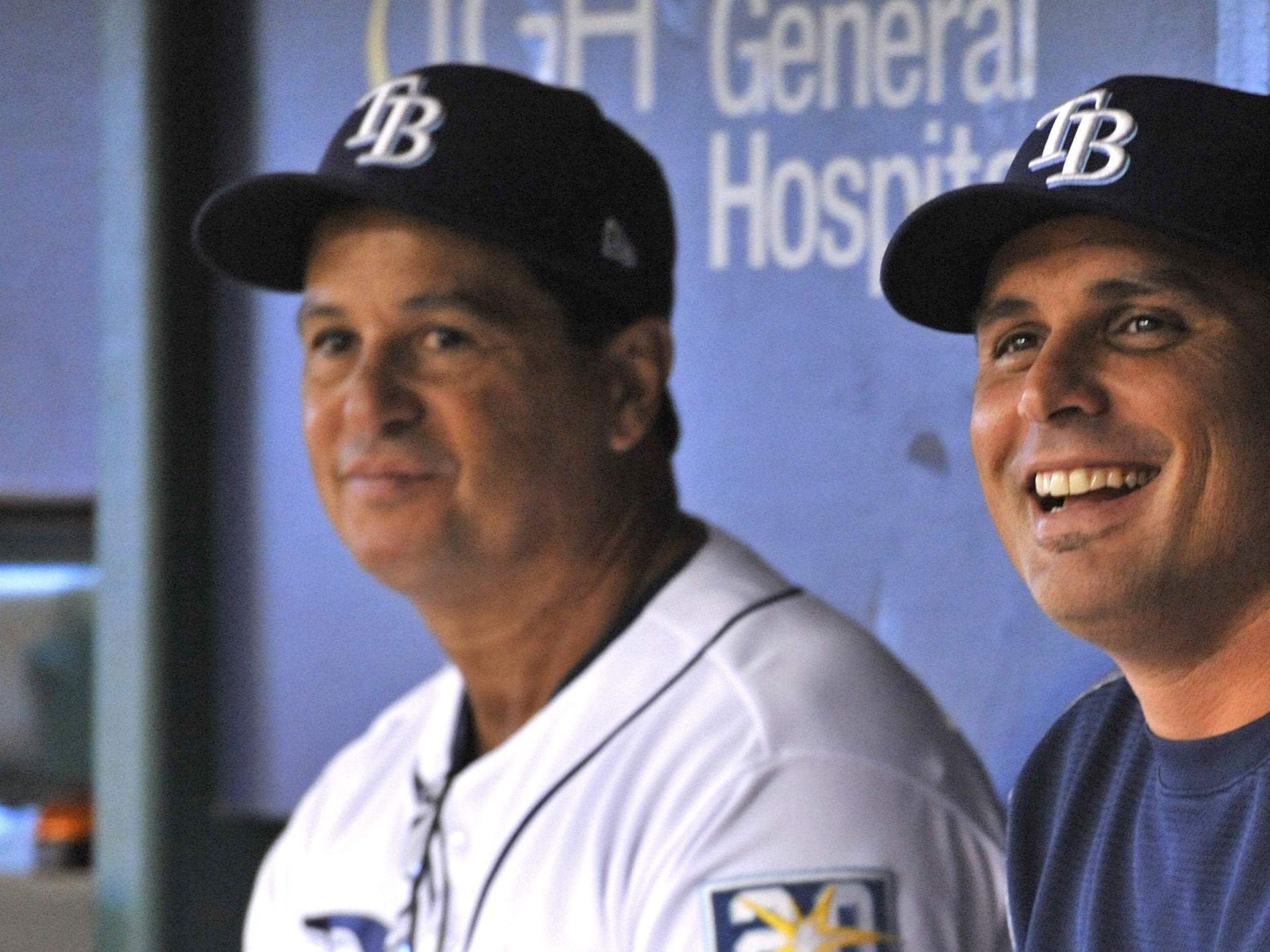 Blue Jays hire Rays bench coach Charlie Montoyo as manager