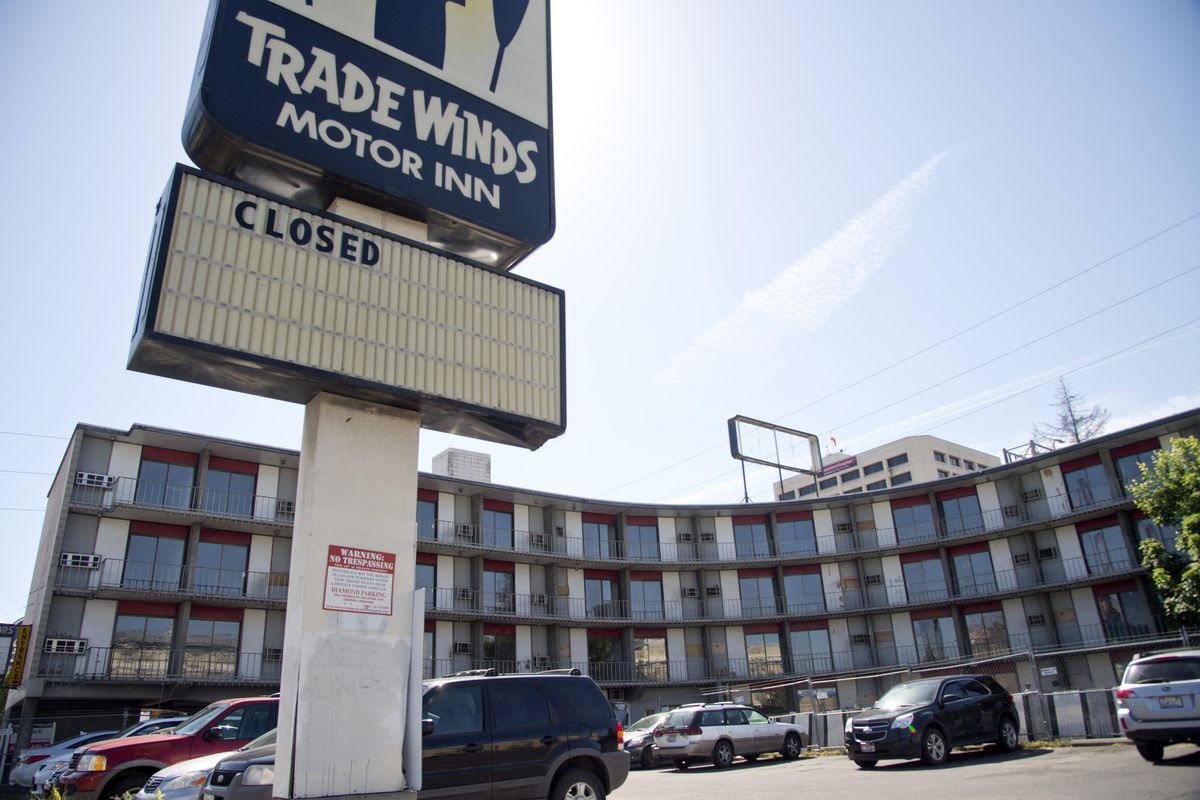 The venerable Tradewinds Motor Inn at Third Ave. and Lincoln will be renovated by the Howard Johnson chain with an eye toward preserving the 1960s architecture. (Jesse Tinsley / SR)