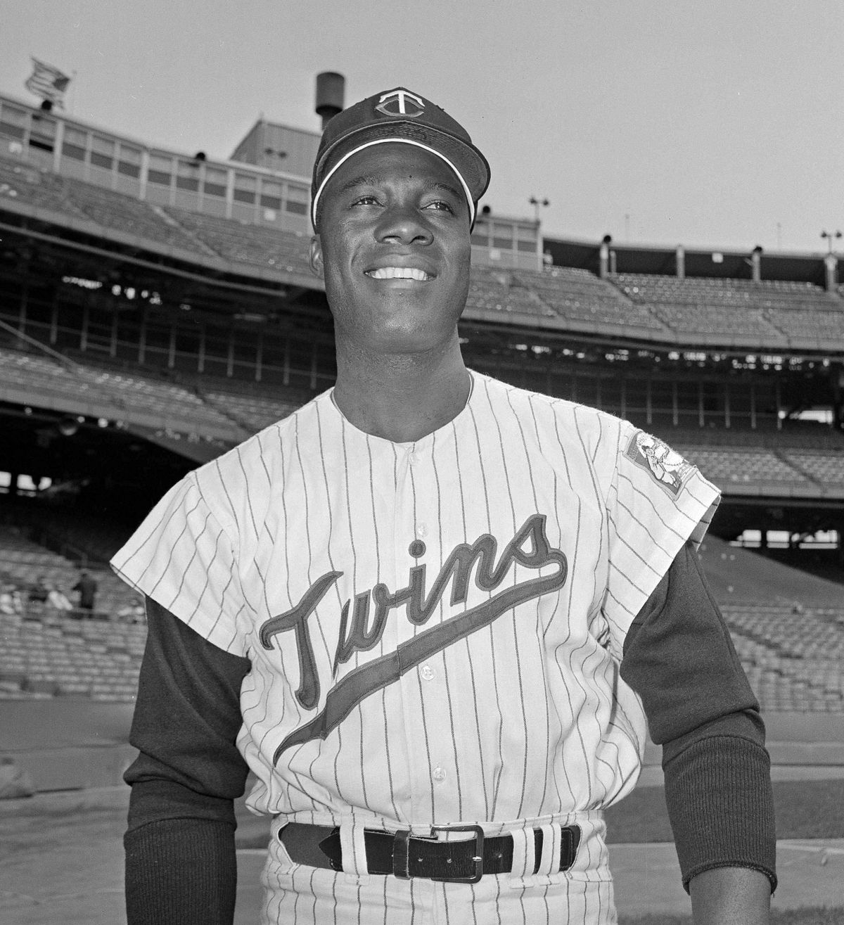  In this June 21, 1964 photo, Minnesota Twins pitcher Jim "Mudcat" Grant poses. Grant, the first Black 20-game winner in the major leagues and a key part of Minnesota