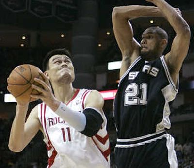 Rockets tame Spurs | The Spokesman-Review