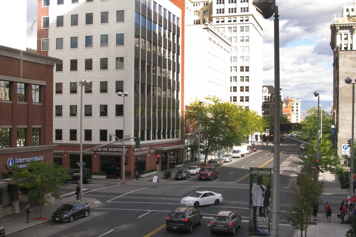 Present day: The Fidelity Building, housing the Bank of Fairfield, stands on the northeast corner of Riverside and Howard where it was built in 1952, replacing the Ziegler Building. (Jesse Tinsley)