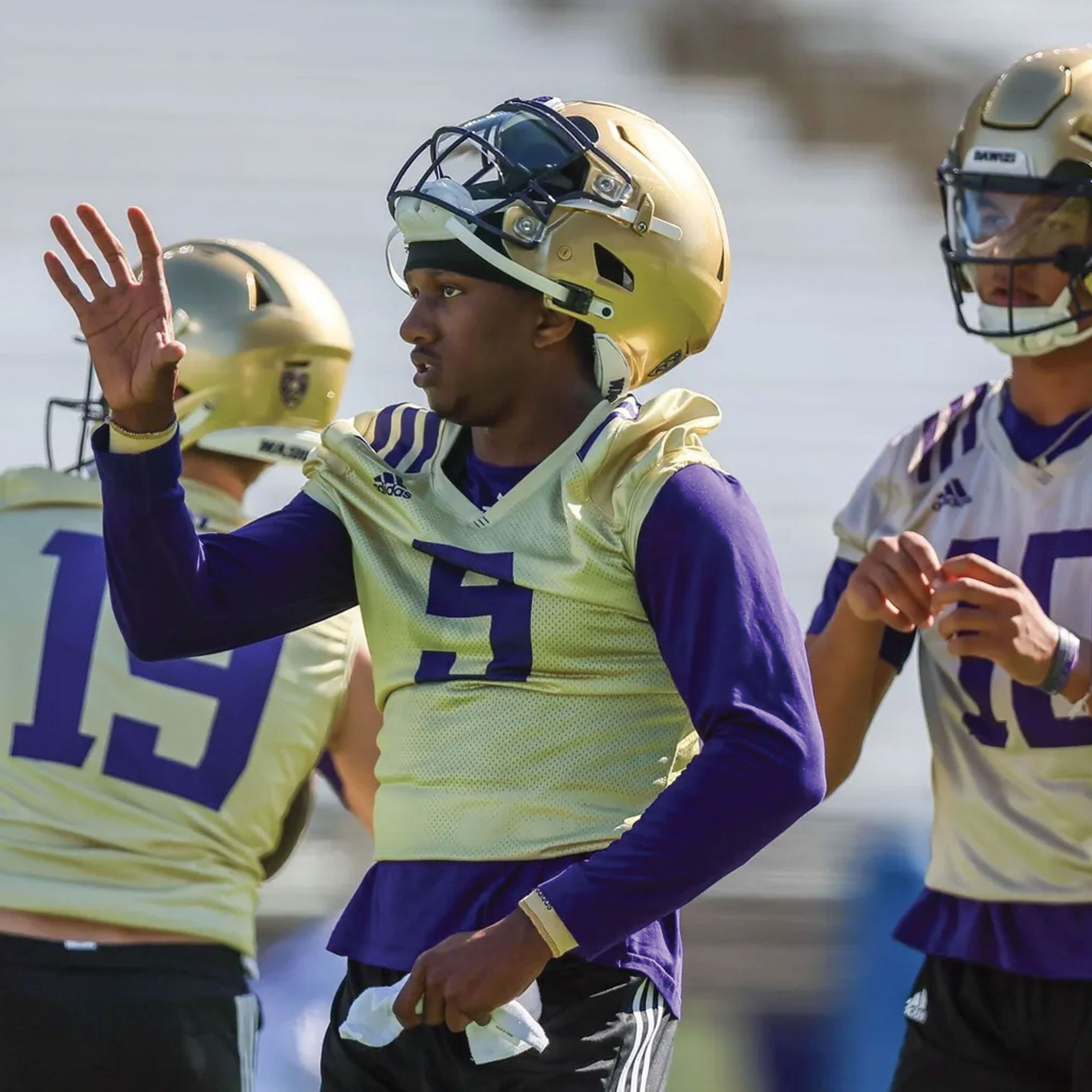 How UW Huskies have fared before with high preseason rank - Seattle Sports