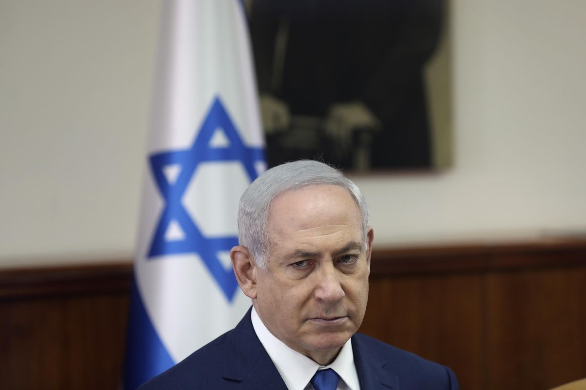 Israeli Prime Minister Benjamin Netanyahu attends the weekly Cabinet meeting at his office in Jerusalem, Sunday, May 21, 2017. (RONEN ZVULUN / Associated Press)