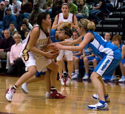 
Chenise Pakootas, left, and CV's Justine Bowman and Tristina Krakenberg, right, fight for the ball. Special to 
 (BRUCE TWITCHELL Special to / The Spokesman-Review)