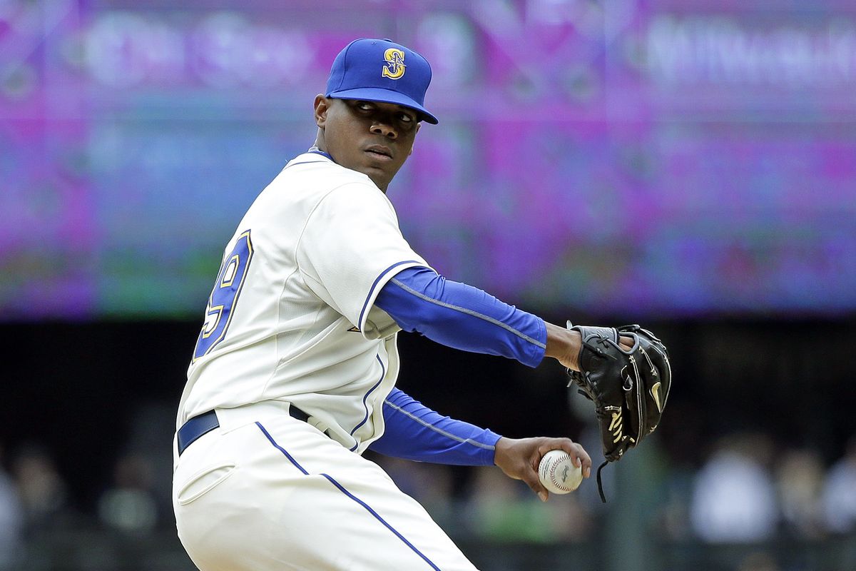 Starting pitcher Roenis Elias threw well in his first 2015 appearance with the Mariners. (Associated Press)