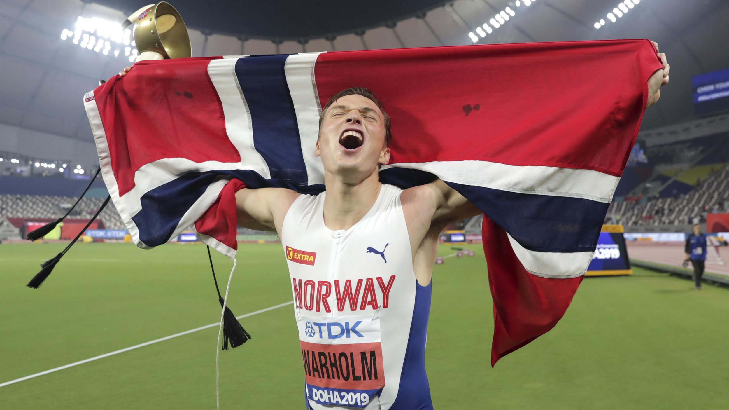 Norway S Karsten Warholm Defends 400 Meter Hurdles Title At Worlds The Spokesman Review