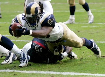 The Rams’ Steven Jackson is ready to dive into another NFL season.  (Associated Press / The Spokesman-Review)