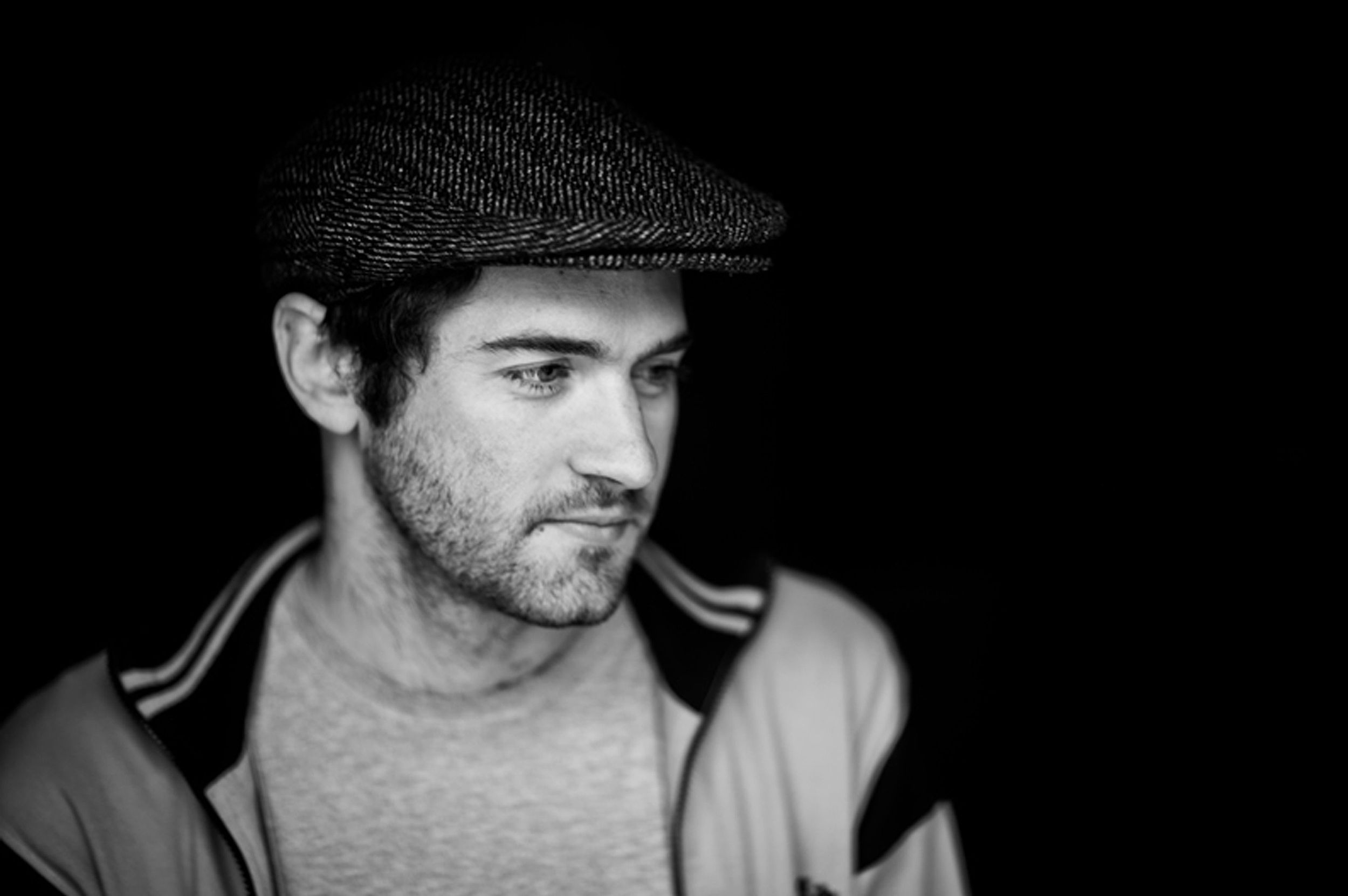 Folk singer Craigie creates travelogue through music The SpokesmanReview