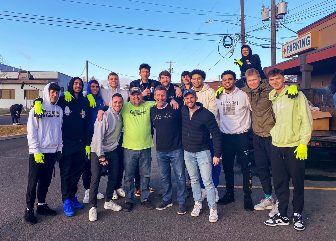 Gonzaga men’s basketball team raises 1,000 in 120 minutes for Spokane