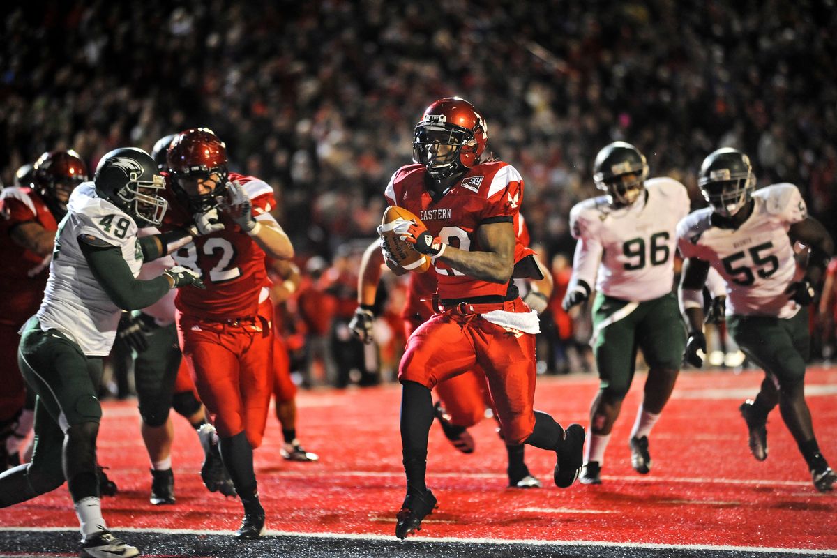 Eastern Washington running back Quincy Forte crosses the goal line on a 3-yard run to give the Eagles their go-ahead score at the end of the third quarter. (Tyler Tjomsland)