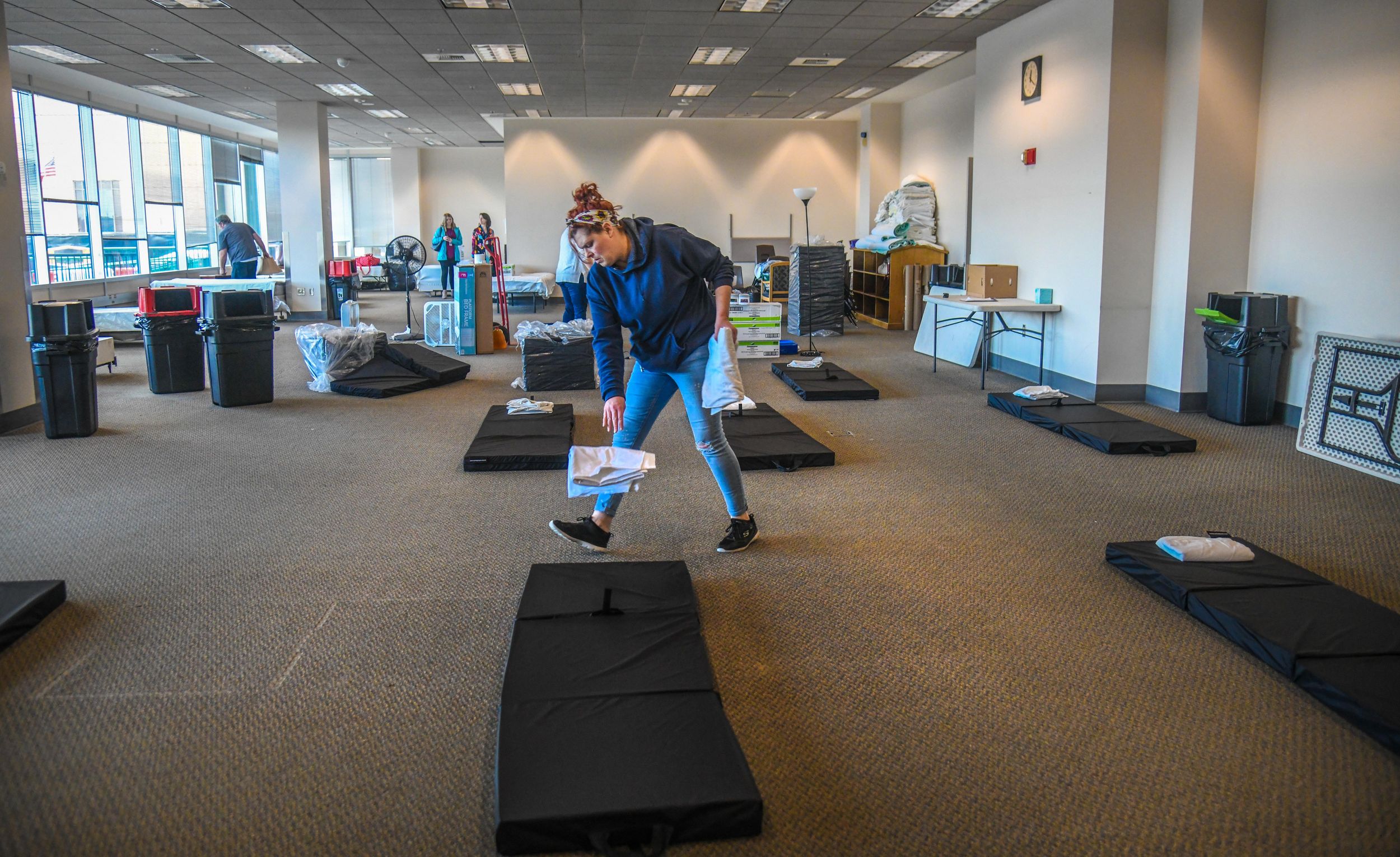 Downtown Library Opens As Temporary Homeless Shelter The Spokesman Review