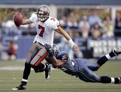 
LeRoy Hill and Seattle hope to stifle San Francisco as they did on Sept. 9 against Jeff Garcia, left, and Tampa Bay. Associated Press
 (Associated Press / The Spokesman-Review)