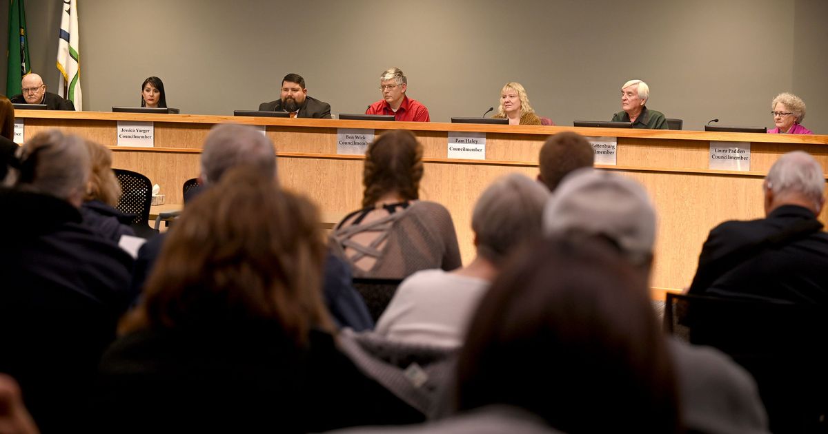 Spokane Valley City Council Members Get Into Heated Argument As They Adjust To New Social Media 9397