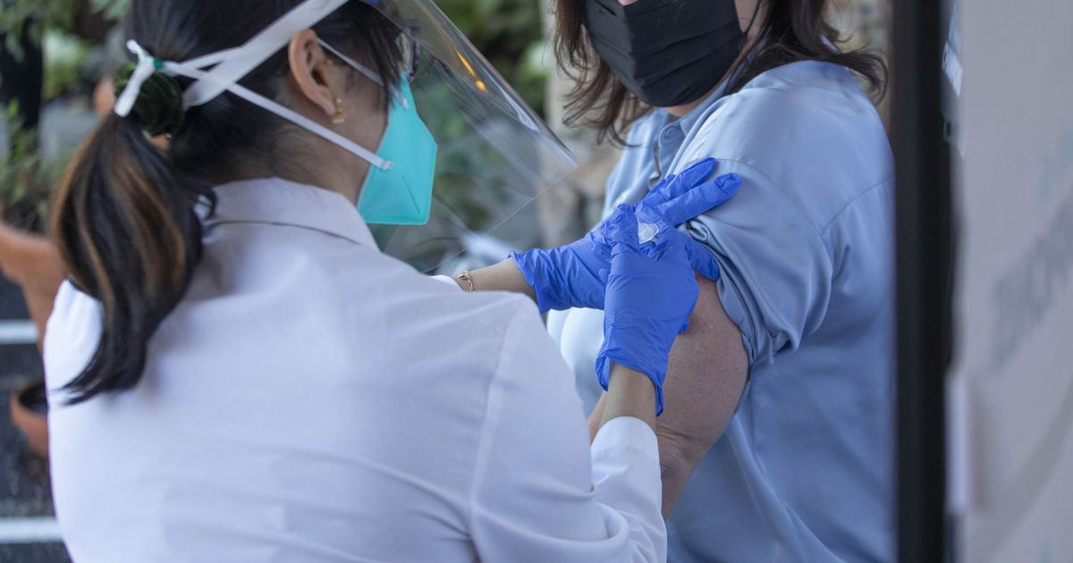 Longterm care centers in Yakima start to distribute COVID vaccines to