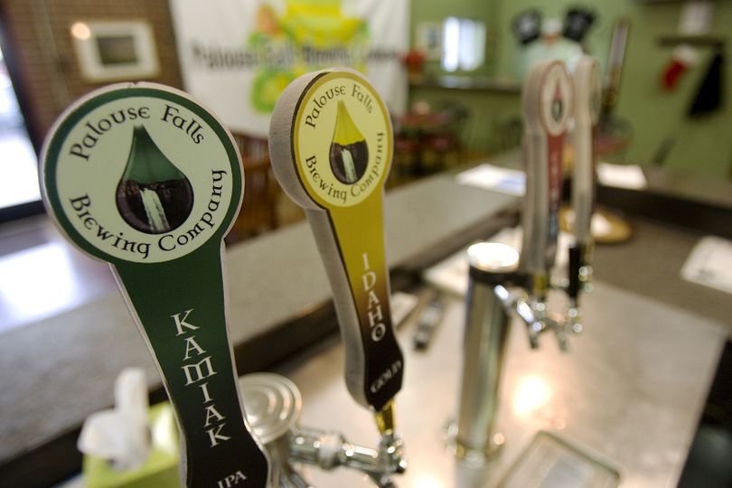 Several beers await microbrew aficionados at Palouse Falls Brewing Co.