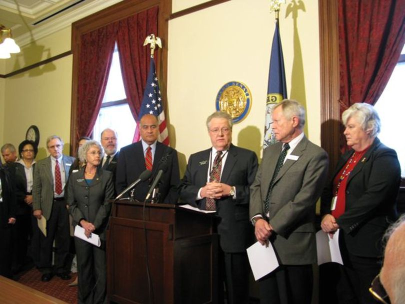 House Minority Leader John Rusche, D-Lewiston, speaks at legislative Democrats' press conference Tuesday responding to GOP Gov. Butch Otter's State of the State and budget address. (Betsy Russell)