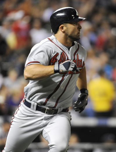 Atlanta’s Dan Uggla went 1 for 4 Monday in a loss to Pittsburgh to raise average to .195 and hit streak to 16. (Associated Press)